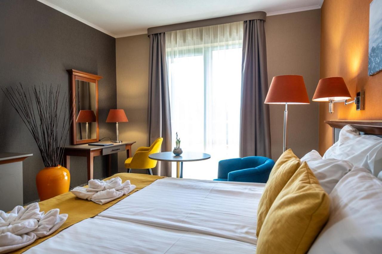 Balneo Hotel Zsori Thermal & Wellness Mezokovesd ภายนอก รูปภาพ